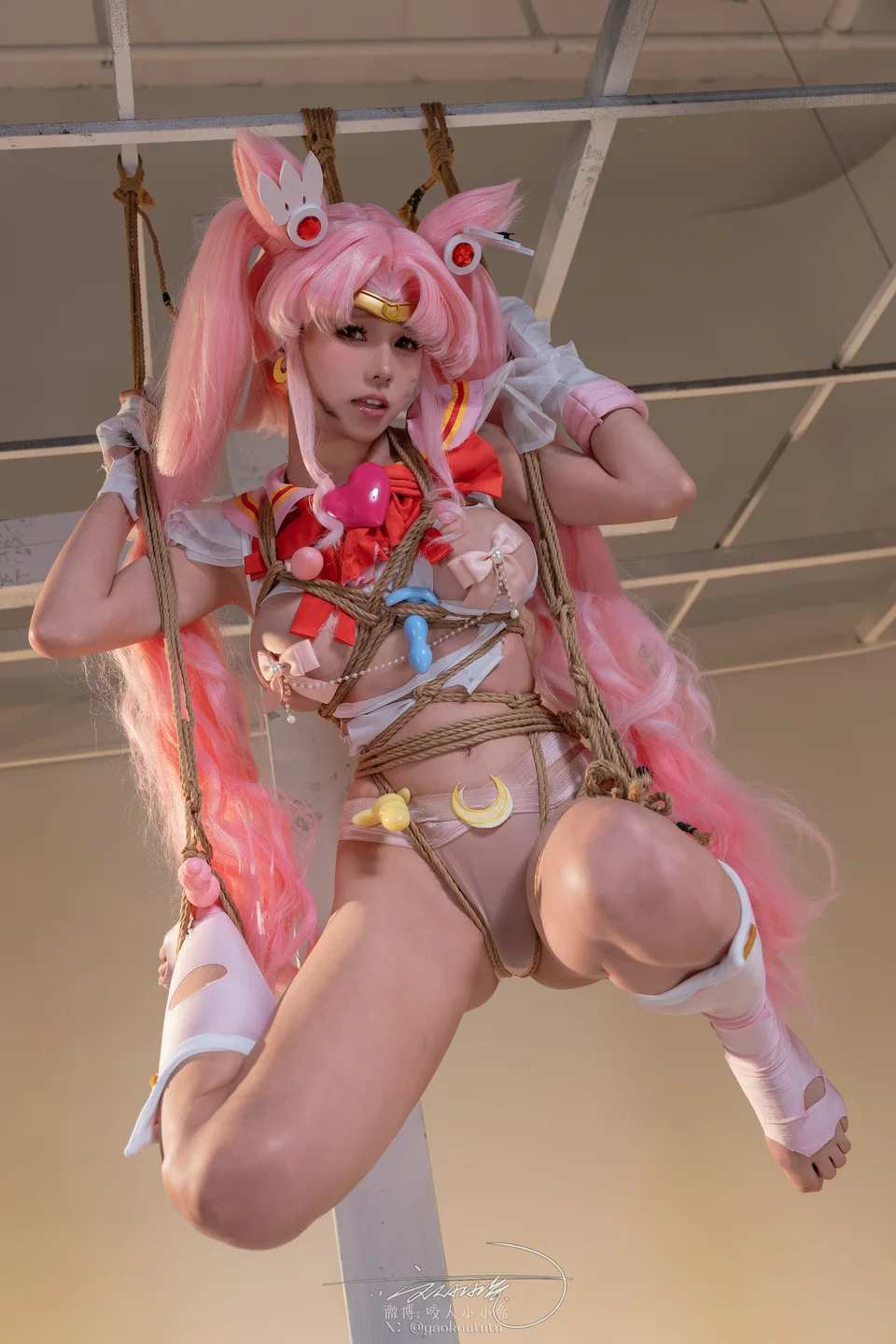 咬一口兔娘_24年06月_小小兔大危机_73P,1V_1_82GB tg@simisebaisi 【丝足阁】062.webp